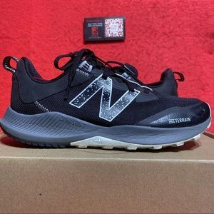 New Balance Womens Nitrel V4 WTNTRLB4 Black Running Shoes Sneakers Size 10 B